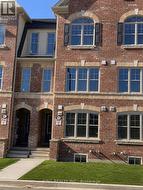 39 FINEGAN CIRCLE Brampton, ON L7A 4Z7