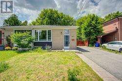 167 TAYLOR MILLS DRIVE N Richmond Hill, ON L4C 2T5