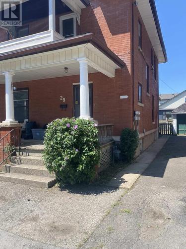 28 GROVE STREET  Welland (Welland Downtown), ON L3B 4B4