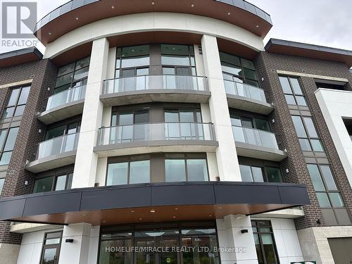 113 - 385 Arctic  Red Drive, Oshawa, ON 