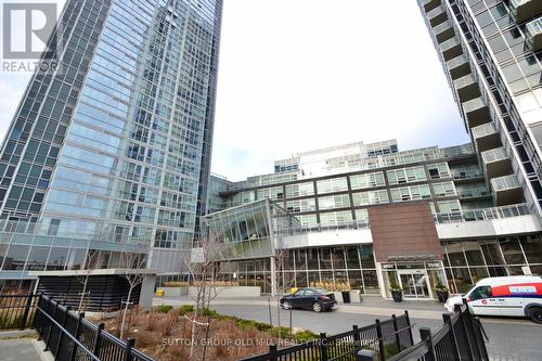 2510 - 2916 Highway 7, Vaughan, ON 