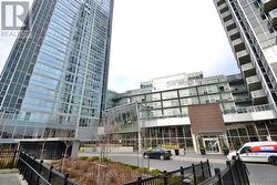 2510 - 2916 HIGHWAY 7 Vaughan, ON L4K 0K6