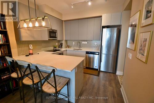 2510 - 2916 Highway 7, Vaughan, ON 