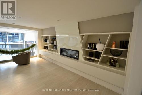 2510 - 2916 Highway 7, Vaughan, ON 