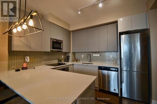 2510 - 2916 Highway 7, Vaughan, ON 