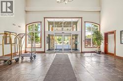 LOBBY/ENTRANCE - 