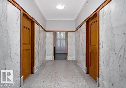#210 10134 100 St Nw, Edmonton, AB 