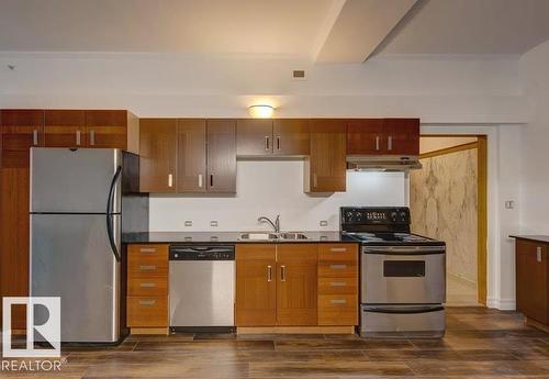 #210 10134 100 St Nw, Edmonton, AB 