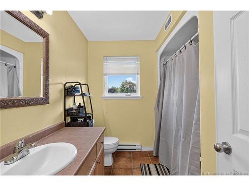 24 Stoneham, Moncton, NB 