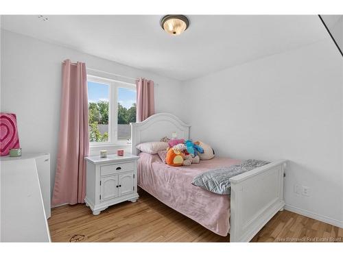 24 Stoneham, Moncton, NB 