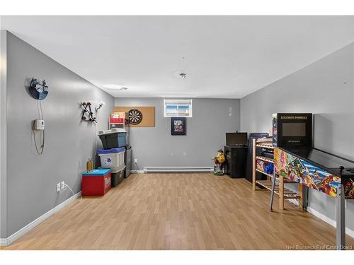 24 Stoneham, Moncton, NB 