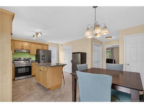 24 Stoneham, Moncton, NB 