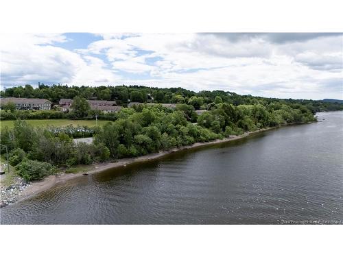 663 Gondola Point Rd, Quispamsis, NB 
