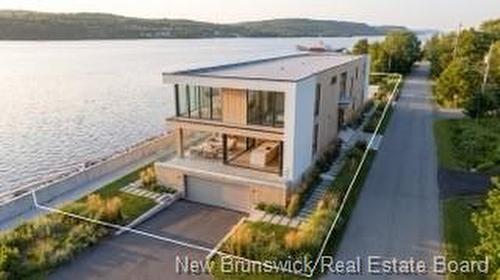 663 Gondola Point Rd, Quispamsis, NB 