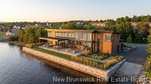 663 Gondola Point Rd, Quispamsis, NB 
