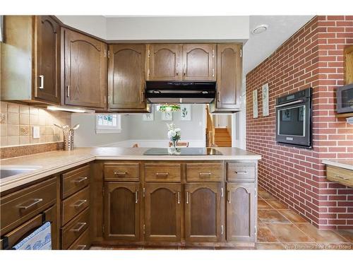 102 Anderson St, Fredericton, NB 