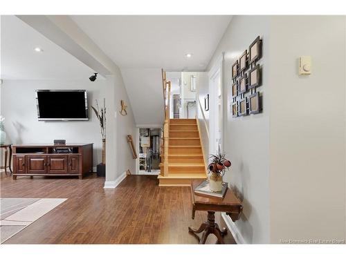 102 Anderson St, Fredericton, NB 