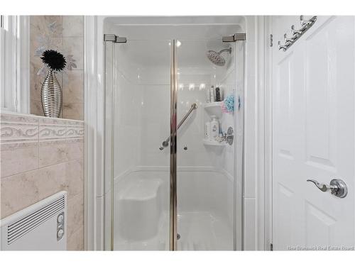 102 Anderson St, Fredericton, NB 