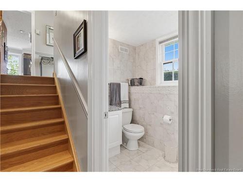 102 Anderson St, Fredericton, NB 