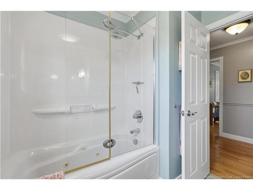 102 Anderson St, Fredericton, NB 