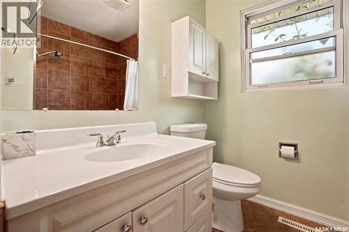 813 Horace Street, Regina, SK 