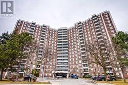 1610 - 5 SHADY GOLFWAY  Toronto, ON M3C 3A5