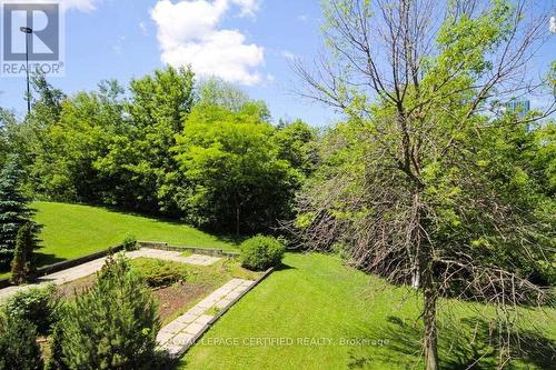 1610 - 5 Shady Golfway, Toronto, ON - Outdoor