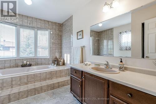 4217 Schneider Court, Mississauga, ON 