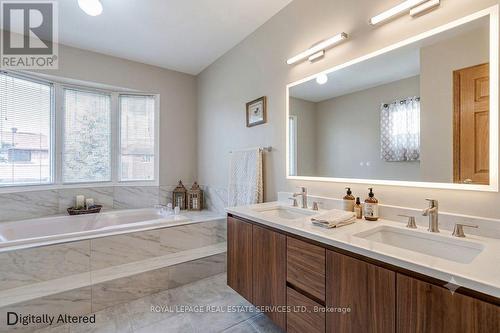4217 Schneider Court, Mississauga, ON 