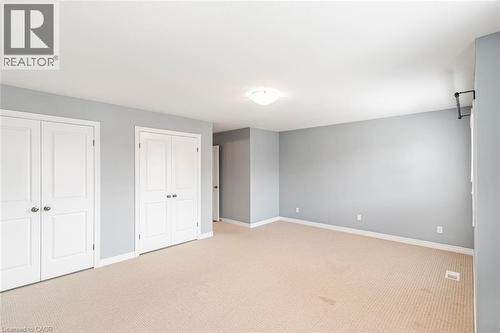 Expansive primary bedroom with double closets - 45 Seabreeze Crescent Unit# 22, Stoney Creek, ON 