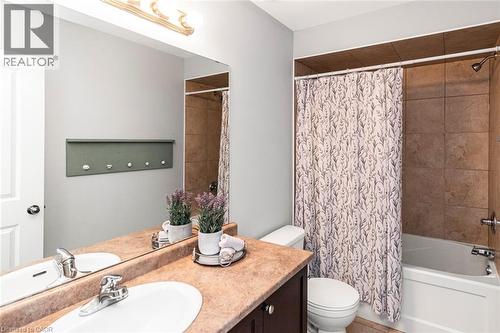 4pc guest bathroom - 45 Seabreeze Crescent Unit# 22, Stoney Creek, ON 