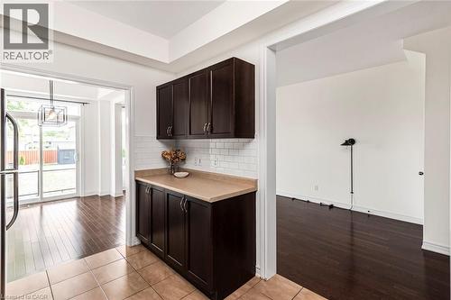 Open to the dining and living room - 45 Seabreeze Crescent Unit# 22, Stoney Creek, ON 