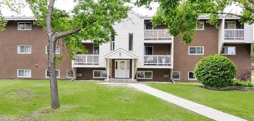 A4 1550 20th Street  Brandon, MB R7B 2M6