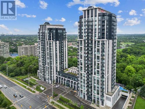 1803 - 202 BURNHAMTHORPE ROAD E  Mississauga, ON L5A 4L4