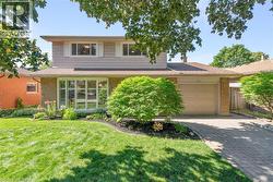 20 SAN MARINO Crescent Hamilton, ON L9C 2B7