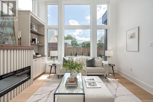 310 Tuck Drive, Burlington (Shoreacres), ON 