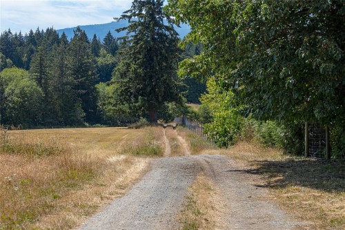 2566 Hastings Rd, Chemainus, BC 