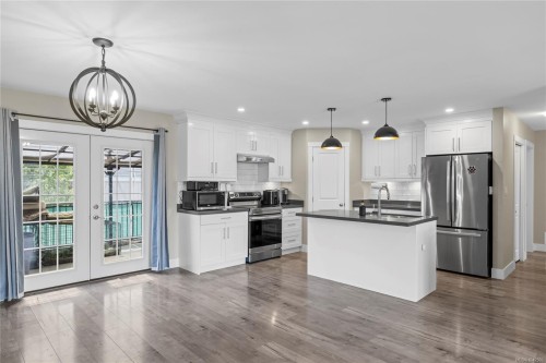 541 Lori Pl, Nanaimo, BC 