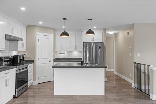541 Lori Pl, Nanaimo, BC 
