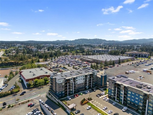 #302-2469 Gateway Rd, Langford, BC 