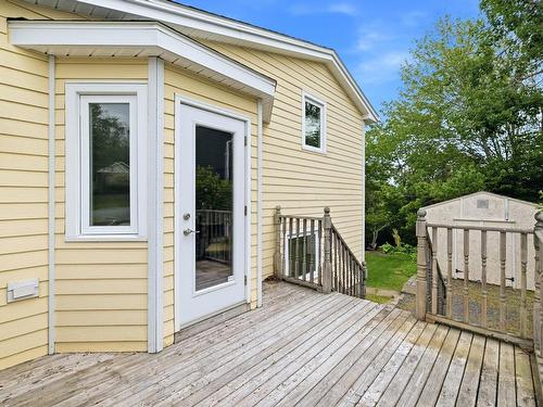 7 Oakley Avenue, Halifax, NS 