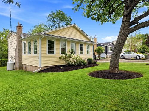 7 Oakley Avenue, Halifax, NS 