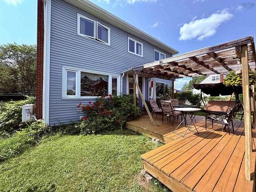 2246 Highway 2, Milford, NS 