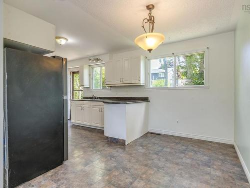 104 Arklow Drive, Dartmouth, NS - Indoor Photo Showing Kitchen