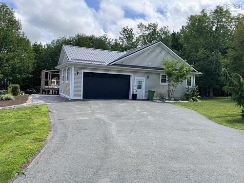 9 Brightman Avenue, Currys Corner, NS - Outdoor