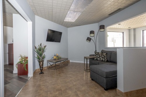 Reception - 1171 3E Avenue, Shawinigan, QC - Indoor