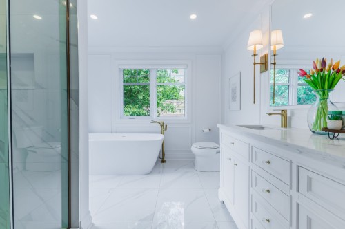 Master Bathroom - 122 Av. St-Louis, Beaconsfield, QC 