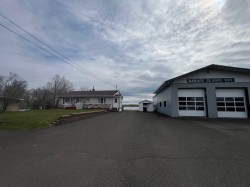 799 Route 132 E.  Nouvelle, QC G0C 2E0