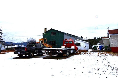 Garage - 799 Route 132 E., Nouvelle, QC 