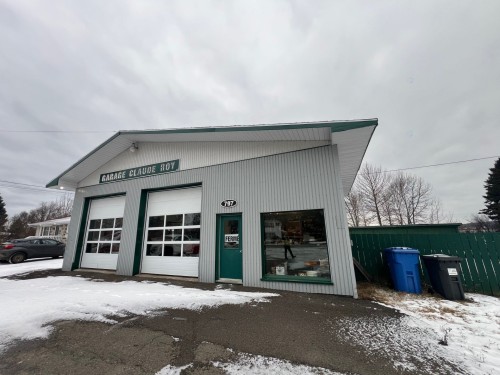 Garage - 799 Route 132 E., Nouvelle, QC 